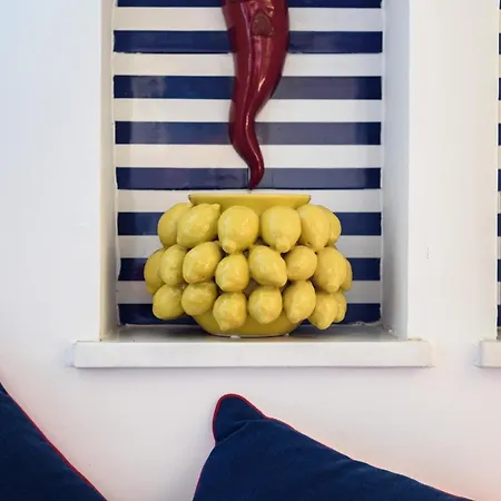 A Fenestella Caprese - Sea View Apartment *