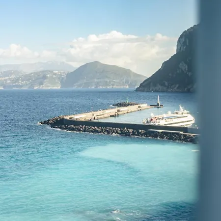 A Fenestella Caprese - Sea View